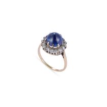 A SAPPHIRE AND DIAMOND DRESS RING