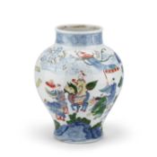 A CHINESE WUCAI VASE, 19TH CENTURY