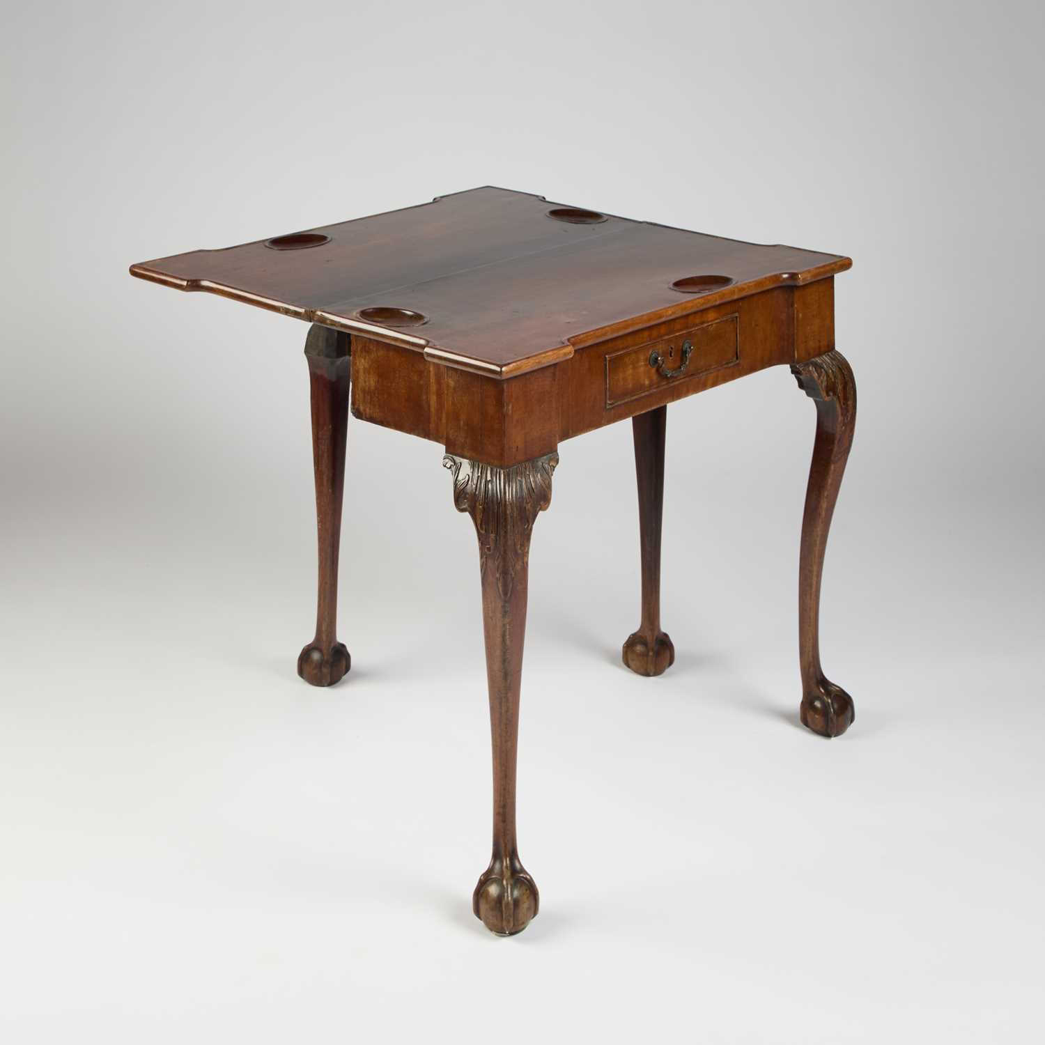 A LATE 19TH CENTURY MAHOGANY FOLDOVER GAMES TABLE IN GEORGE II IRISH STYLE - Image 2 of 2