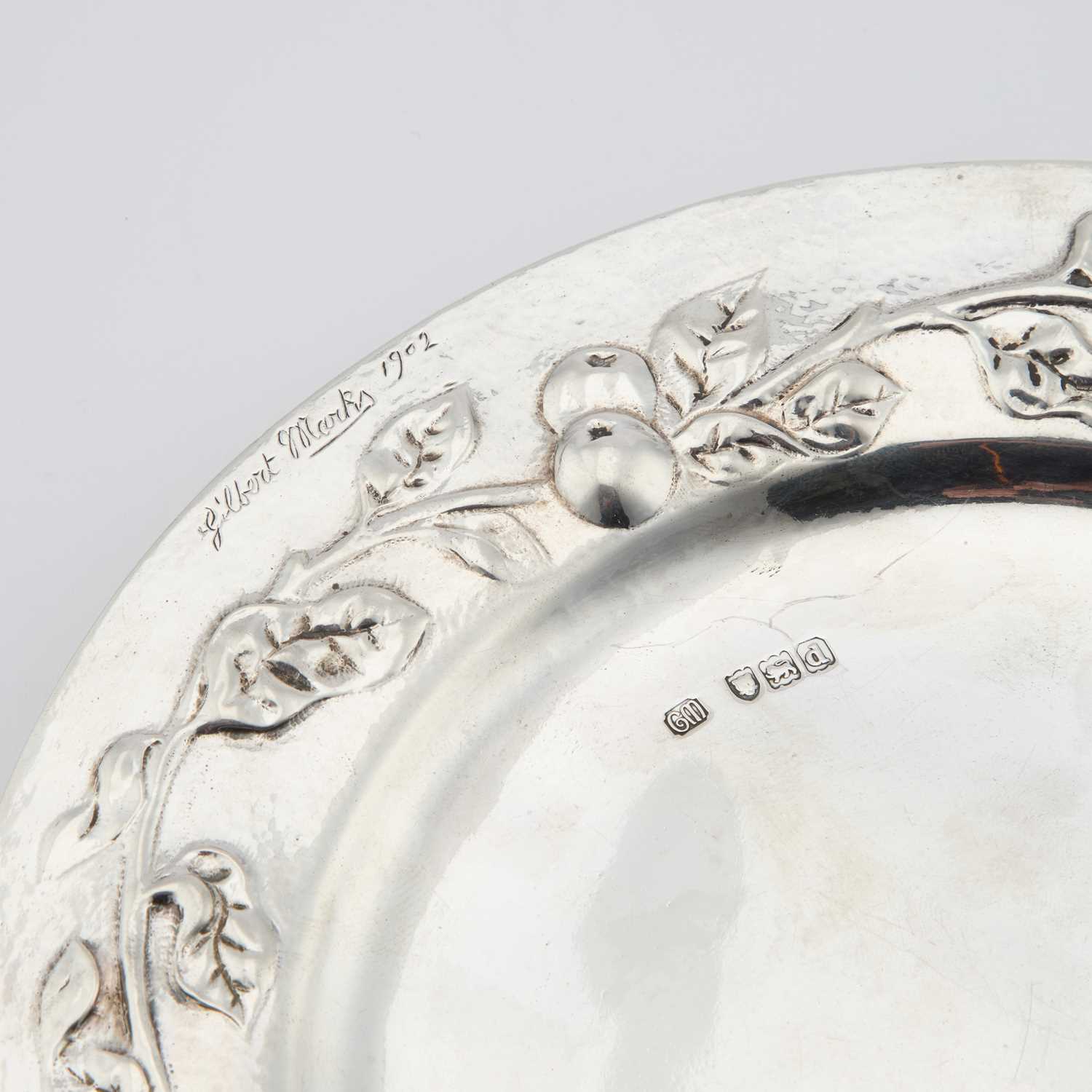 GILBERT MARKS (1861-1905), AN ARTS AND CRAFTS SILVER PLATE - Image 2 of 2