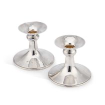 A PAIR OF ELIZABETH II SILVER CANDLESTICKS