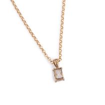 A 9 CARAT GOLD CUBIC ZIRCONIA PENDANT ON CHAIN