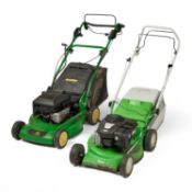 A JOHN DEERE R52VE PETROL LAWNMOWER