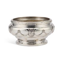 A LARGE EDWARDIAN SILVER BOWL