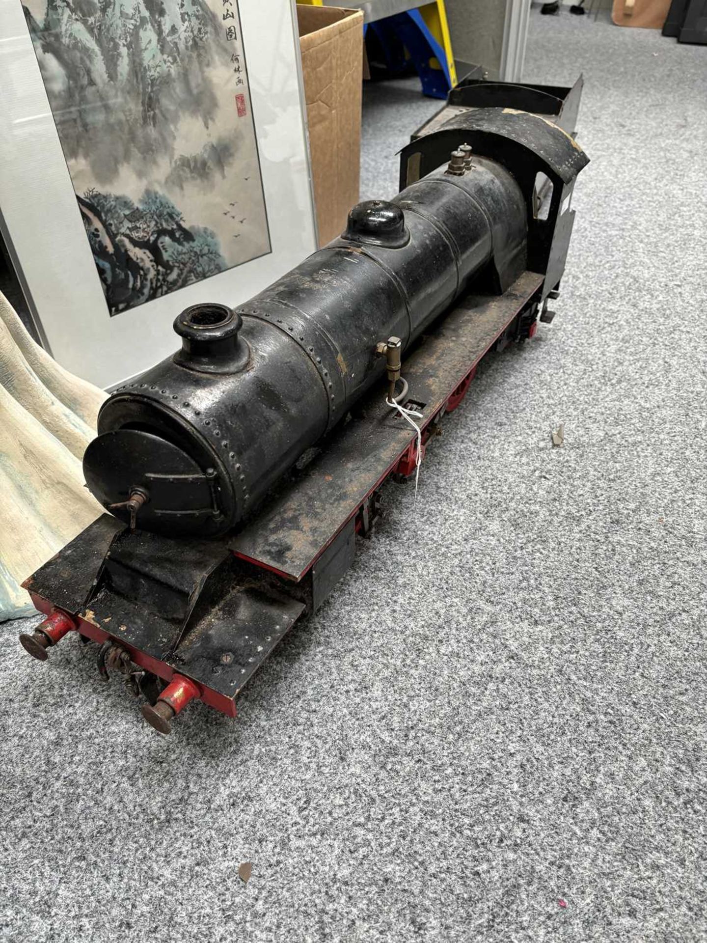 A SCRATCH-BUILT FREELANCE DESIGN LIVE STEAM MODEL RAILWAY 2-6-2 LOCOMOTIVE AND TENDER - Image 7 of 7