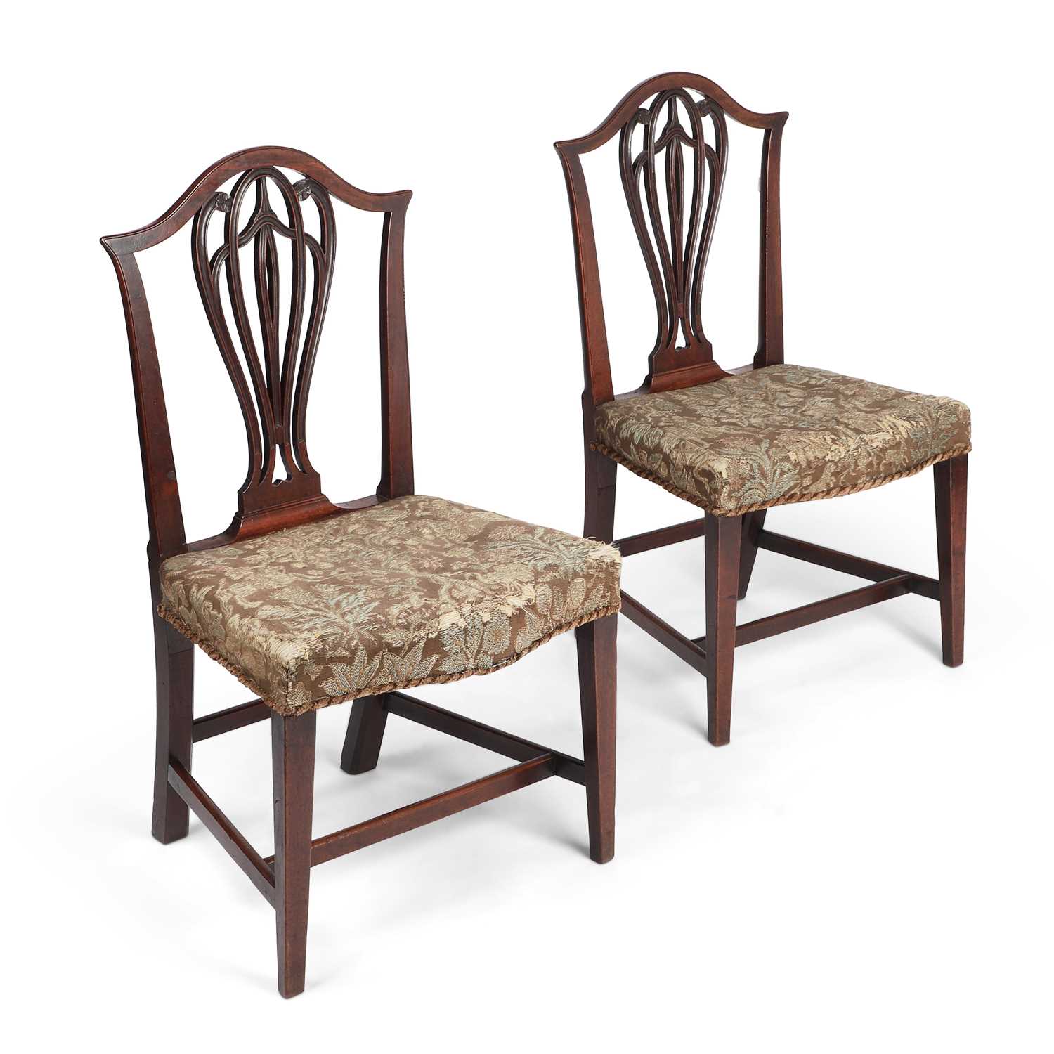 A PAIR OF GEORGE III MAHOGANY SIDE CHAIRS