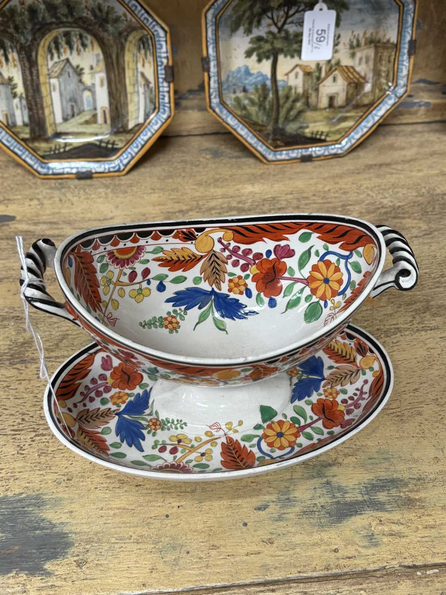A LATE 18TH CENTURY SPODE PARTIAL DINNER SERVICE - Image 20 of 21