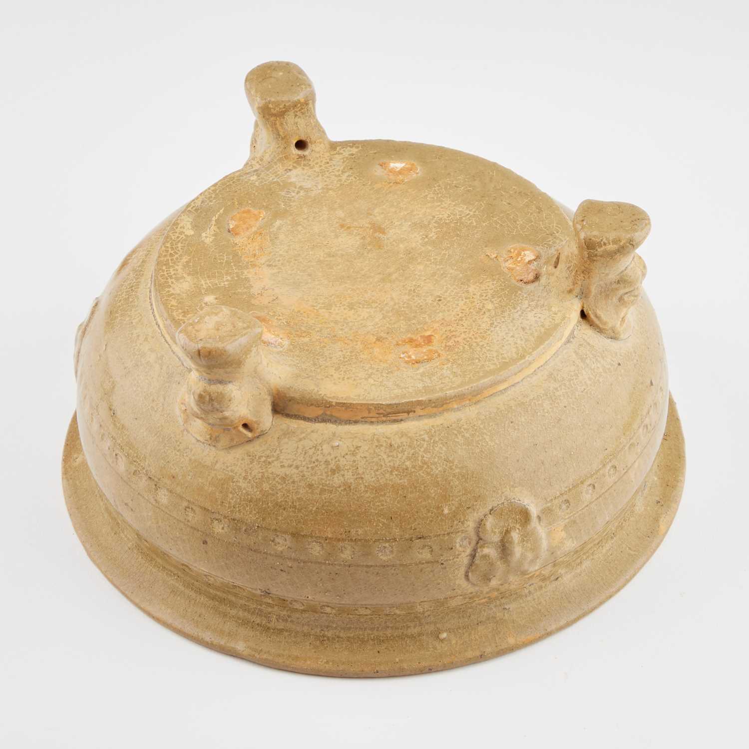 A CHINESE GREENWARE TRIPOD CENSER - Image 3 of 4