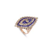 AN EARLY 19TH CENTURY DIAMOND AND ENAMEL RING