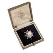 A NATURAL FRESHWATER PEARL AND DIAMOND BROOCH