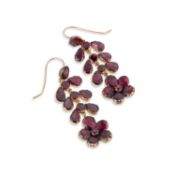 A PAIR OF VICTORIAN GARNET EARRINGS