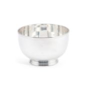 AN IRISH SILVER BOWL IN GEORGIAN STYLE