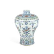 A LARGE CHINESE DOUCAI 'LOTUS' VASE, MEIPING