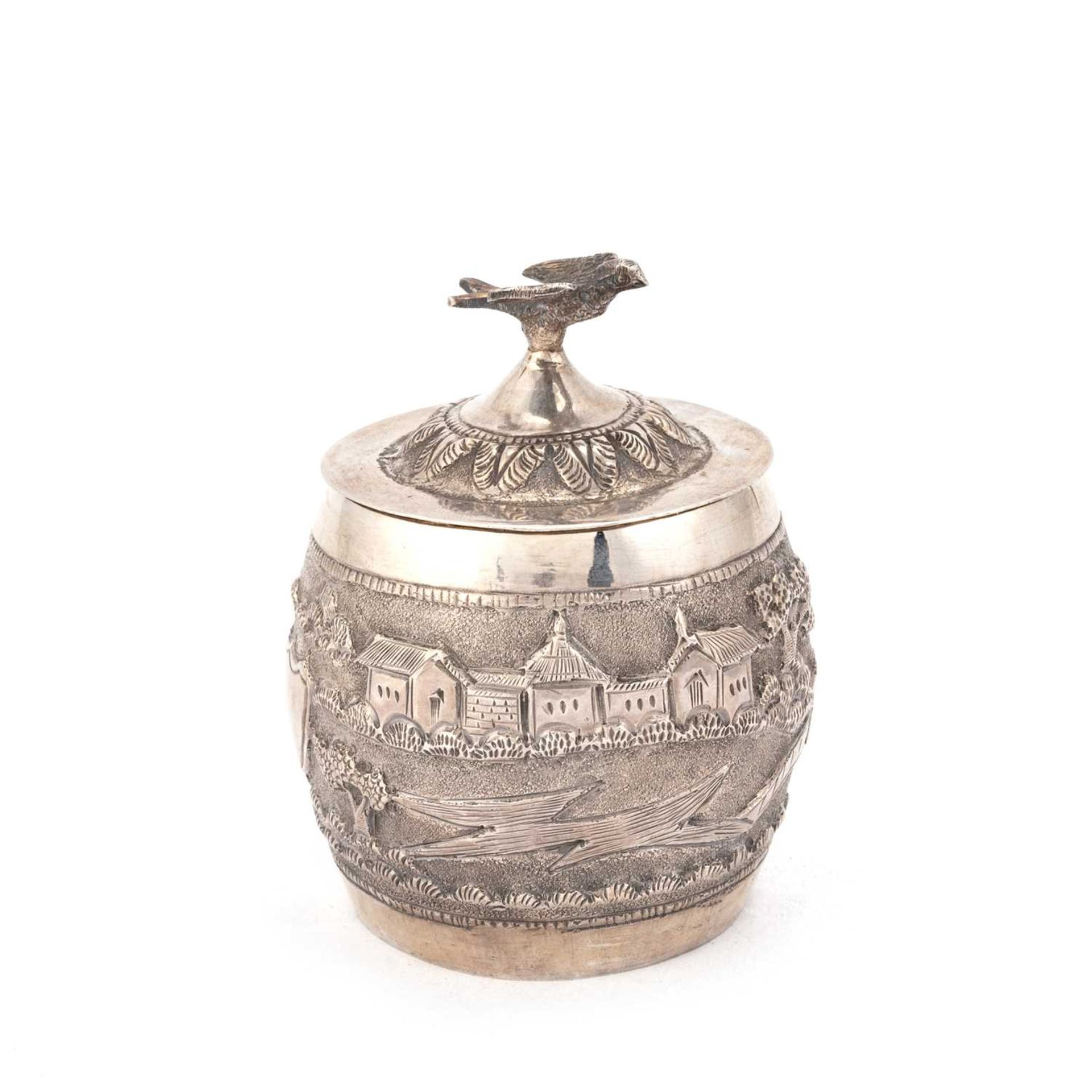 AN INDIAN SILVER TEA CADDY - Image 2 of 3