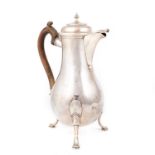 A LATE 18TH CENTURY SWISS SILVER COFFEE POT