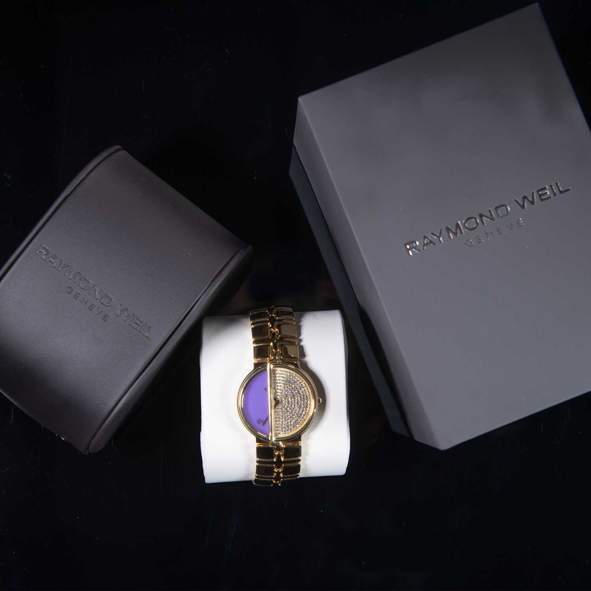 AN UNWORN RAYMOND WEIL TRAVIATA BRACELET WATCH - Image 2 of 2