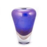 AN ITALIAN MURANO GLASS VASE