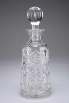 AN EARLY 20TH CENTURY DECANTER