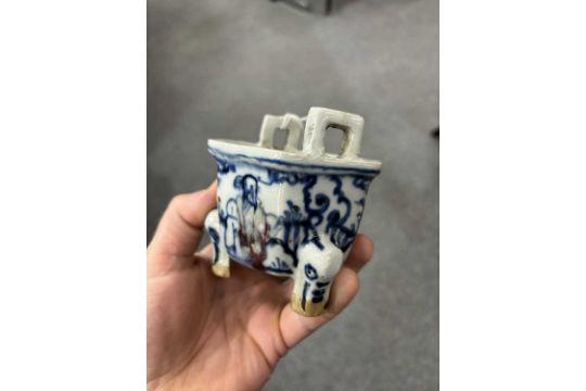 A CHINESE HEXAGONAL TRIPOD CENSER - Image 4 of 8