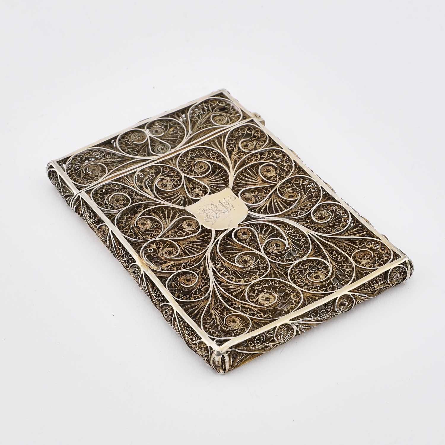 AN EARLY 19TH CENTURY SILVER-GILT FILIGREE CARD CASE - Image 2 of 2