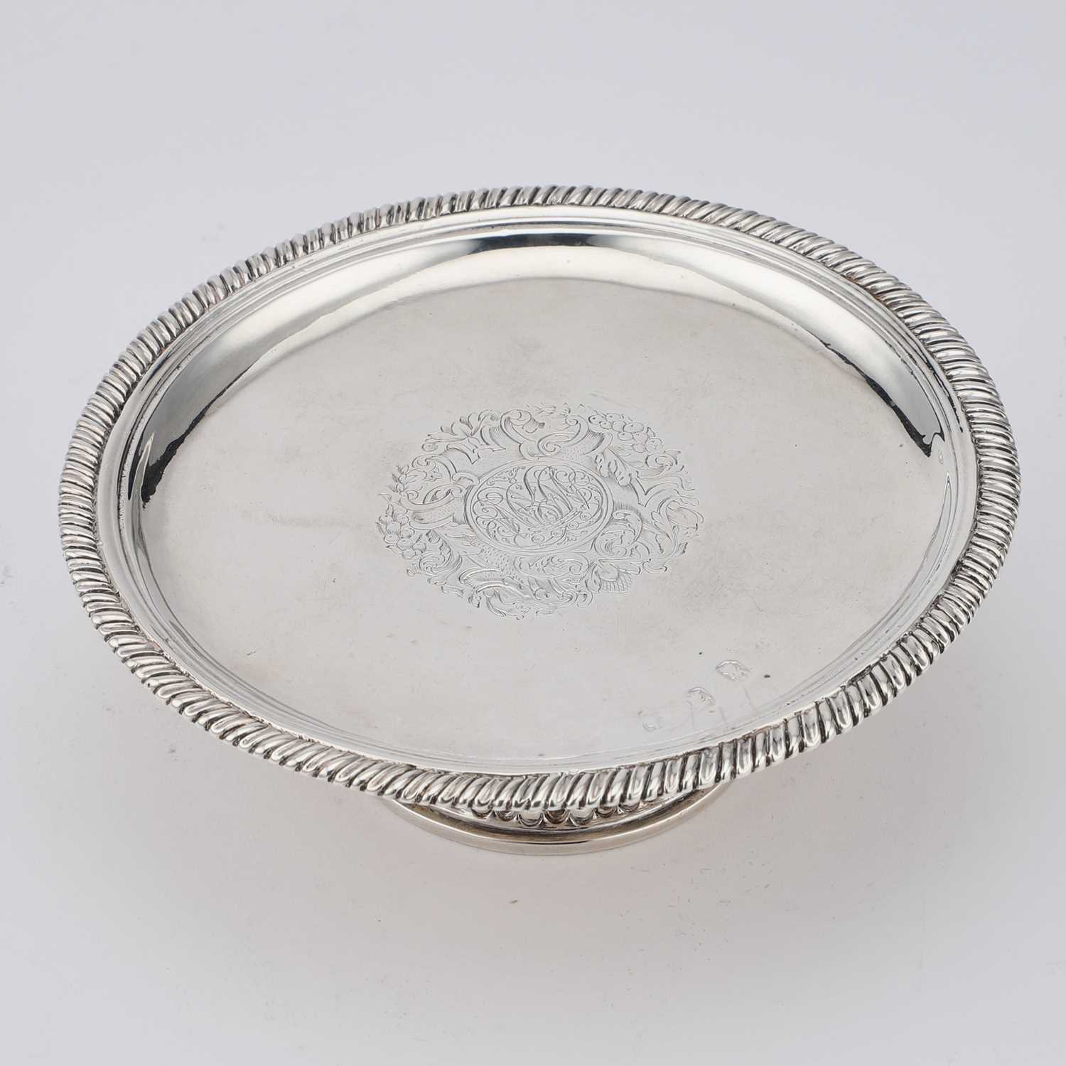 A SMALL QUEEN ANNE BRITANNIA STANDARD SILVER TAZZA - Image 2 of 4