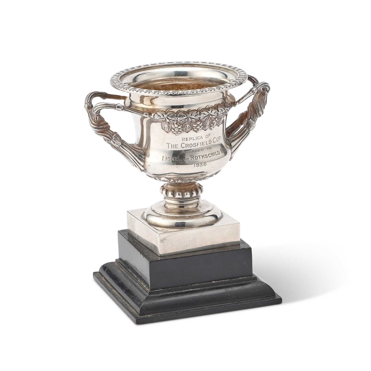 A SMALL GEORGE VI SILVER WARWICK VASE TROPHY CUP