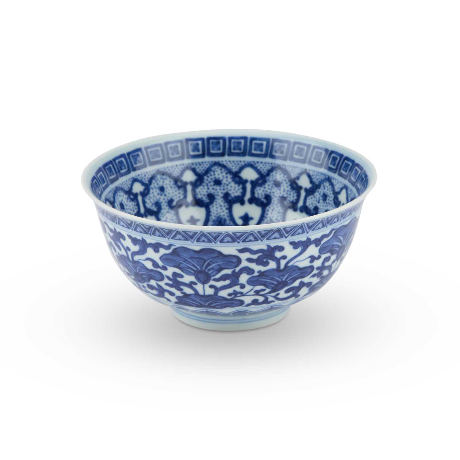 A CHINESE BLUE AND WHITE BOWL