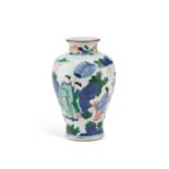 A CHINESE WUCAI VASE, PROBABLY REPUBLIC PERIOD