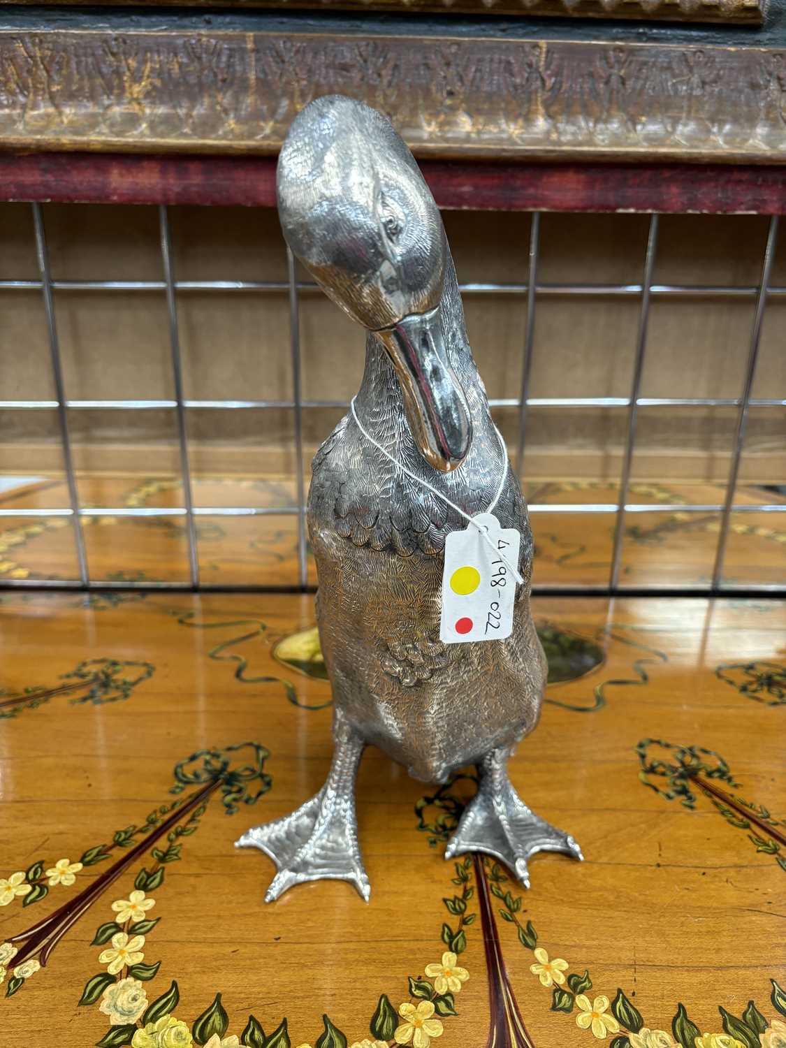 A LARGE ITALIAN SILVER CAST MODEL OF A DUCK - Image 7 of 7