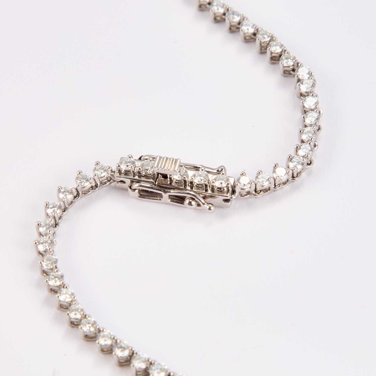 A PLATINUM AND DIAMOND LINE NECKLACE - Image 2 of 2