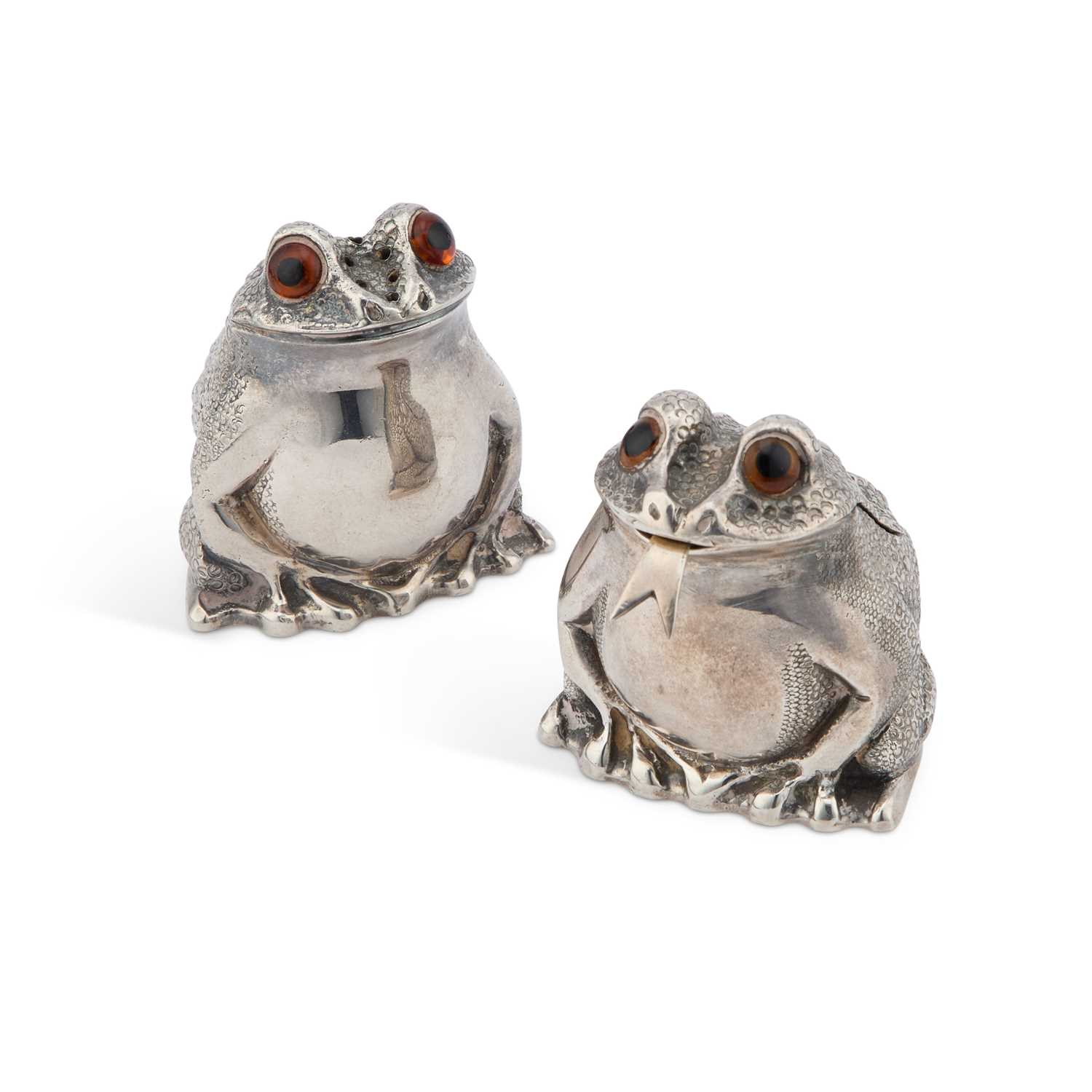 A PAIR OF ELIZABETH II SILVER NOVELTY PEPPER AND MUSTARD POTS