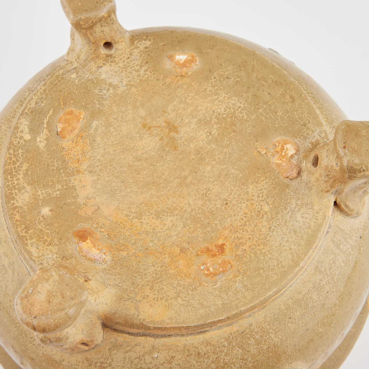 A CHINESE GREENWARE TRIPOD CENSER - Image 4 of 4