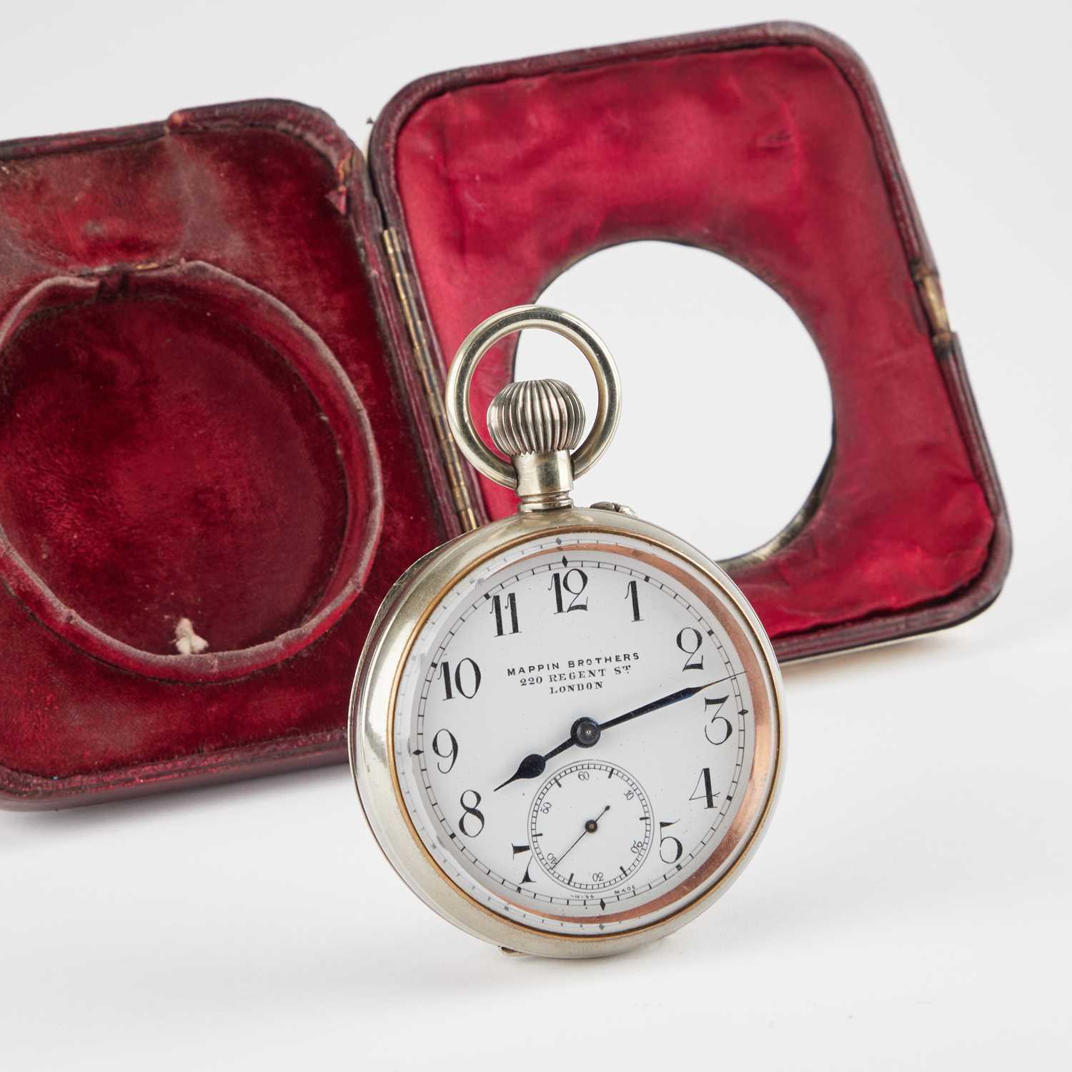 A VICTORIAN SILVER-MOUNTED GOLIATH POCKET WATCH CASE AND A SILVER-PLATED POCKET WATCH - Image 3 of 5