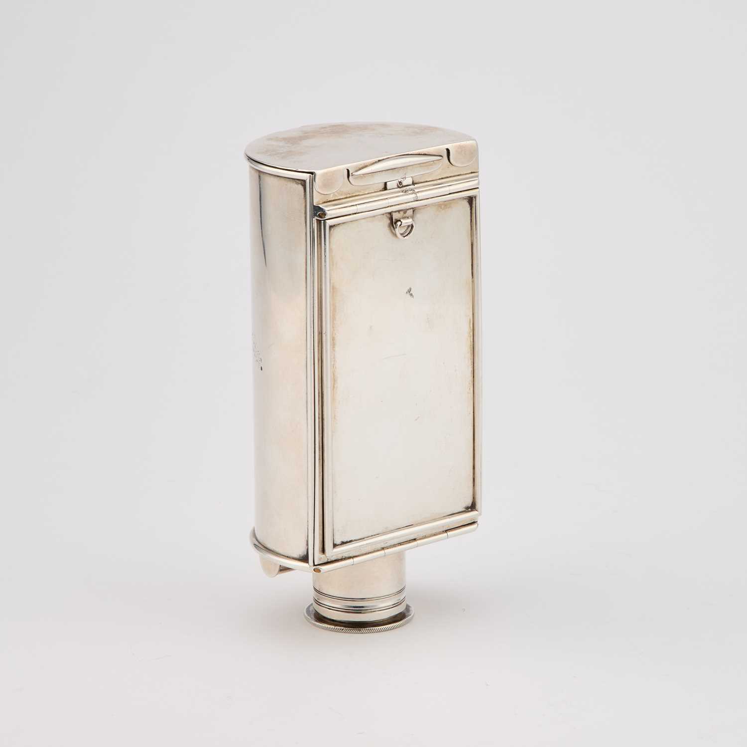 A VICTORIAN SILVER TRAVELLING CARRIAGE LAMP - Image 4 of 6