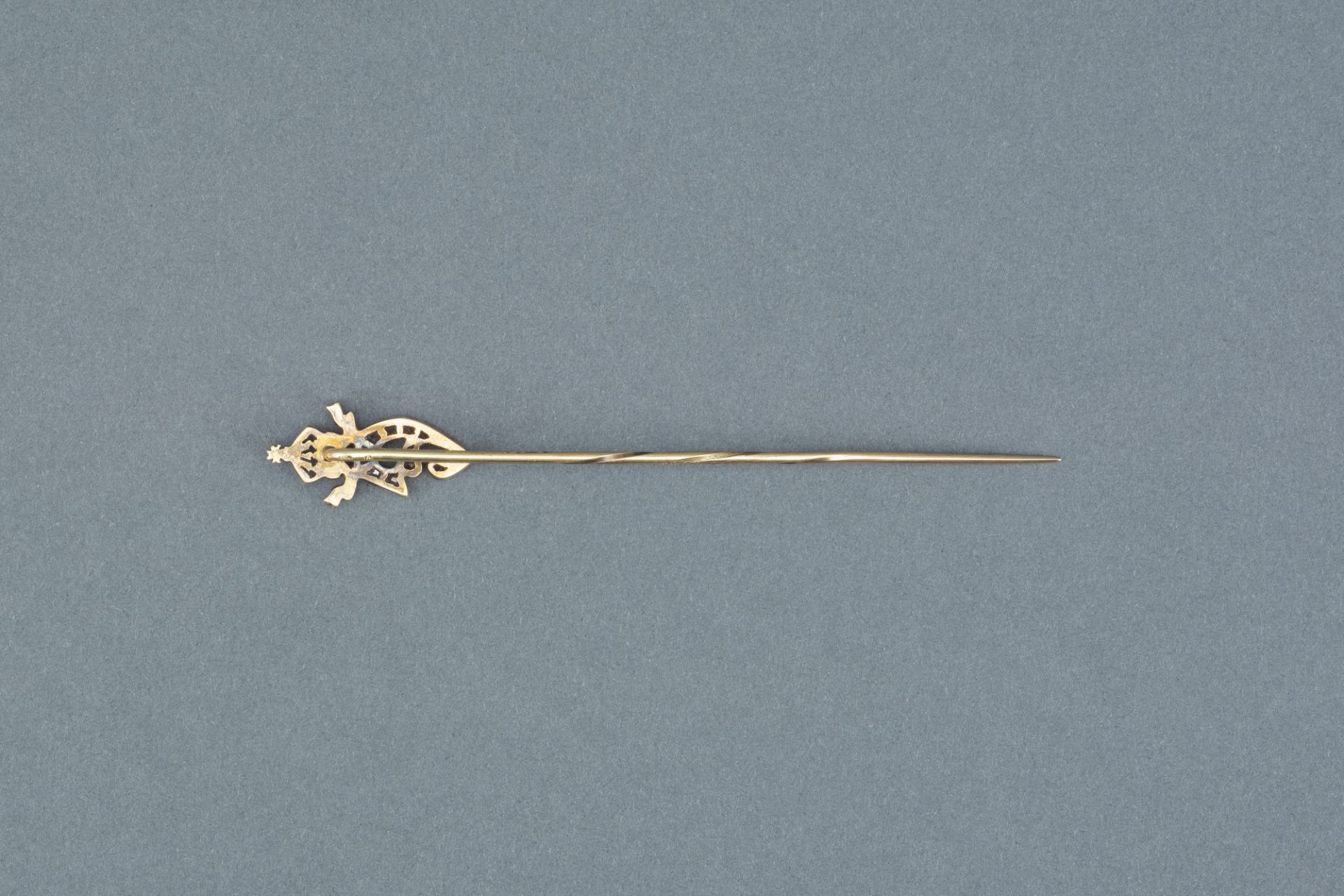 Tie pin with the monogram of Queen Eleonora  - Bild 5 aus 6