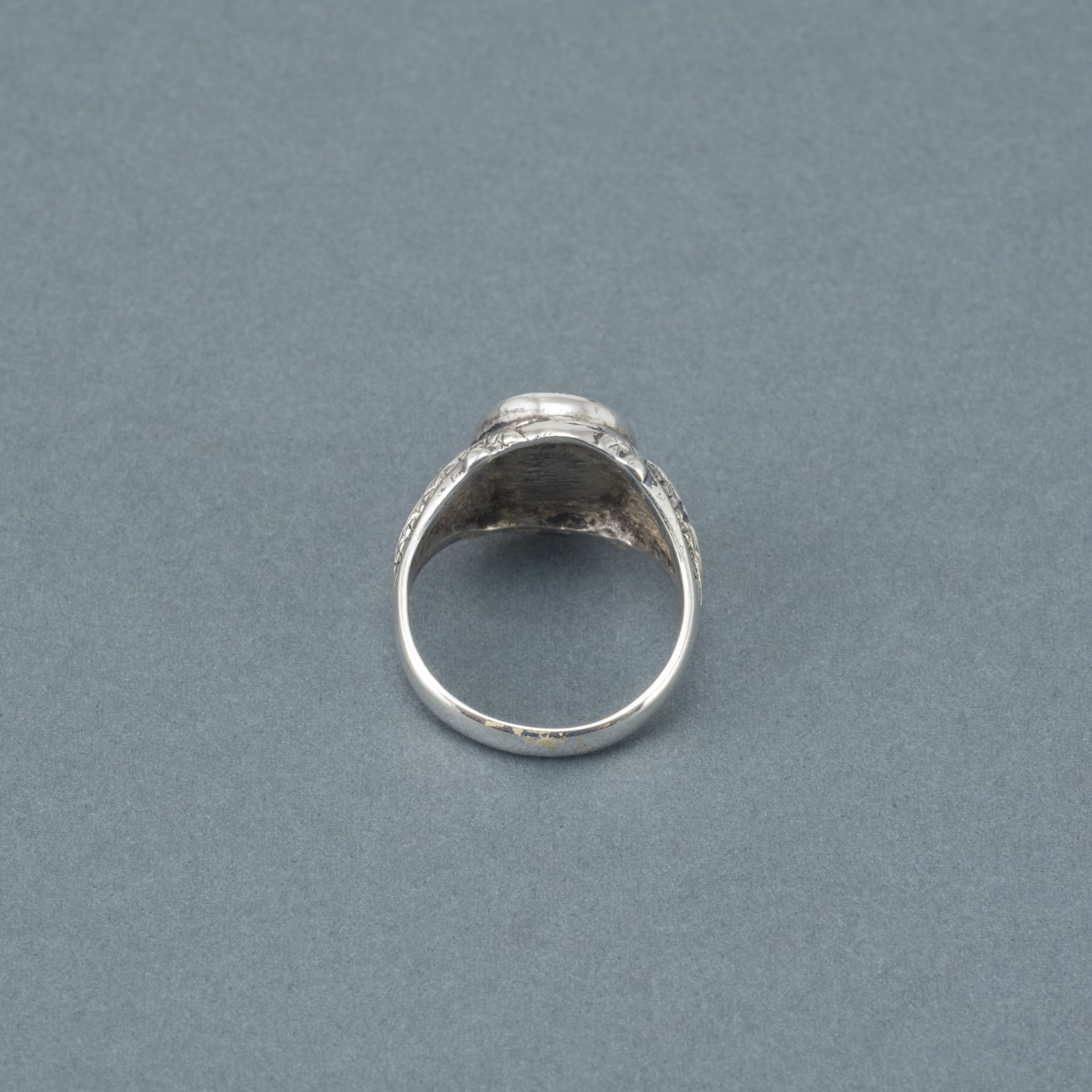 Ring - Image 4 of 6