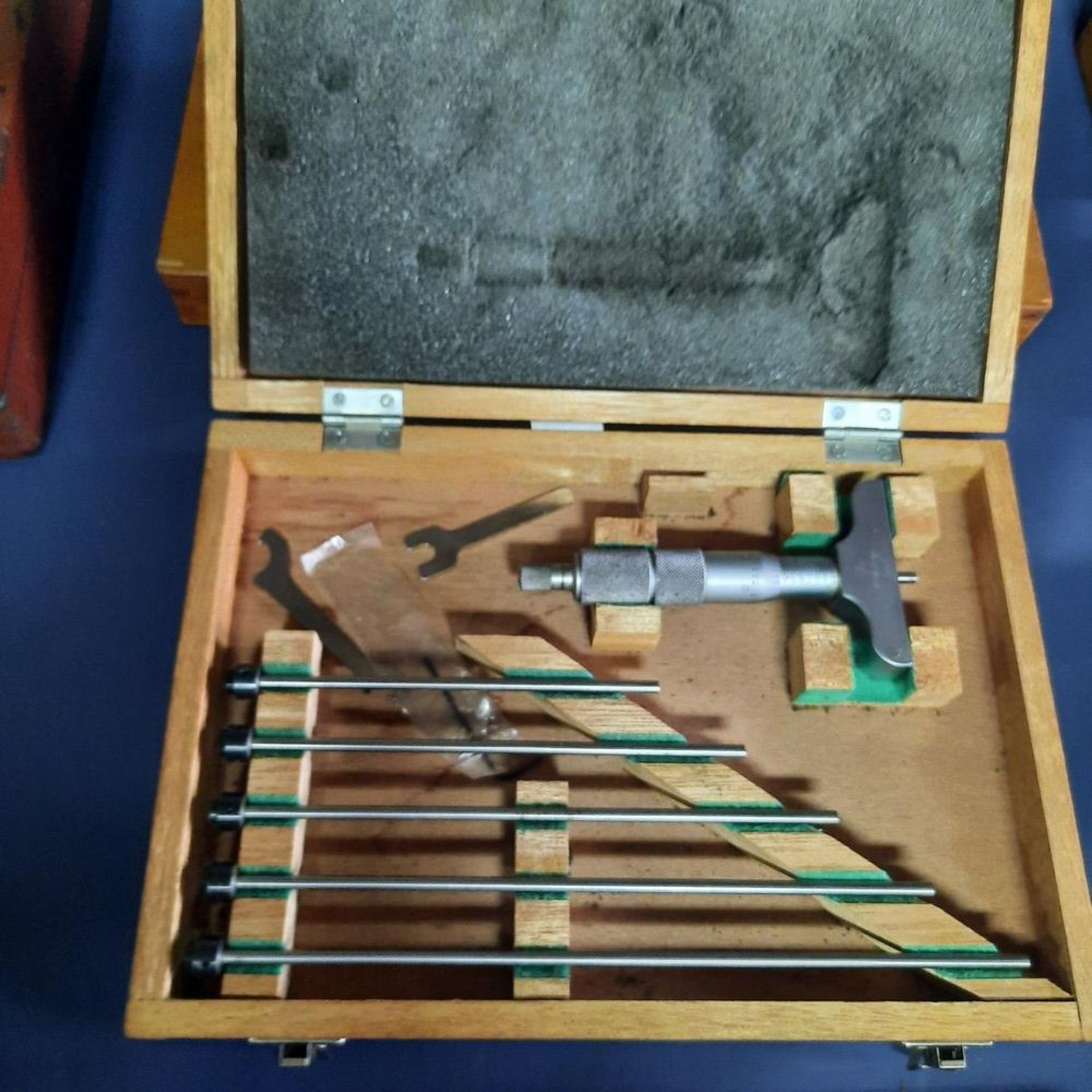 Thread Micrometer, c/w Case