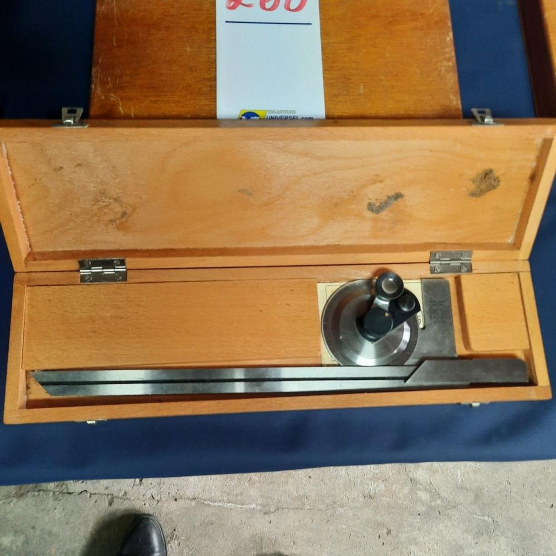 Thread Micrometer, c/w Case