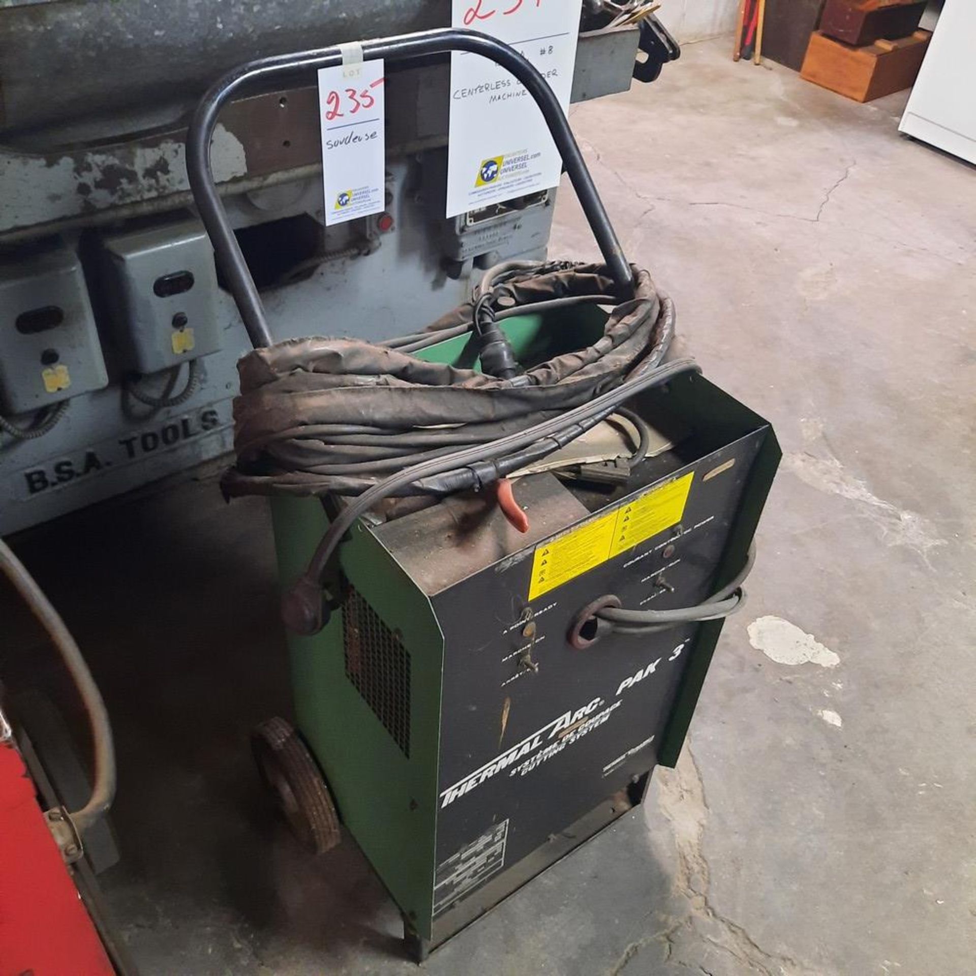 Mobile THERMAL ARC Welding Machine, c/w Access. - Image 2 of 4