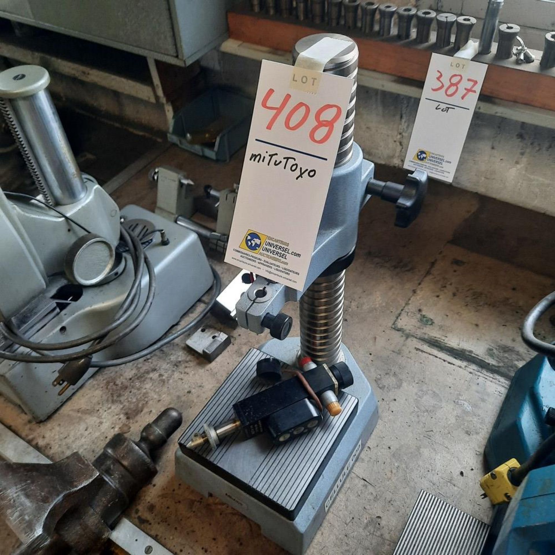 MITUTOYO Gage/Measure Machine