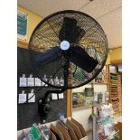 Wall mounted fan - Black