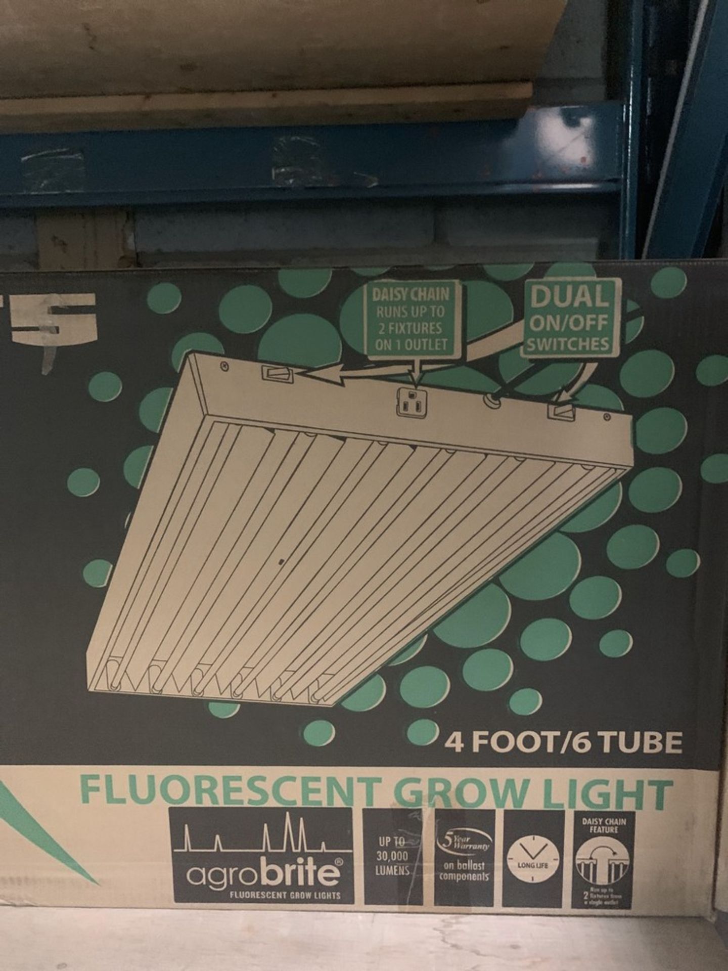 Fluorescent Grow Light Fixture