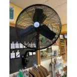 Wall mounted fan - Black