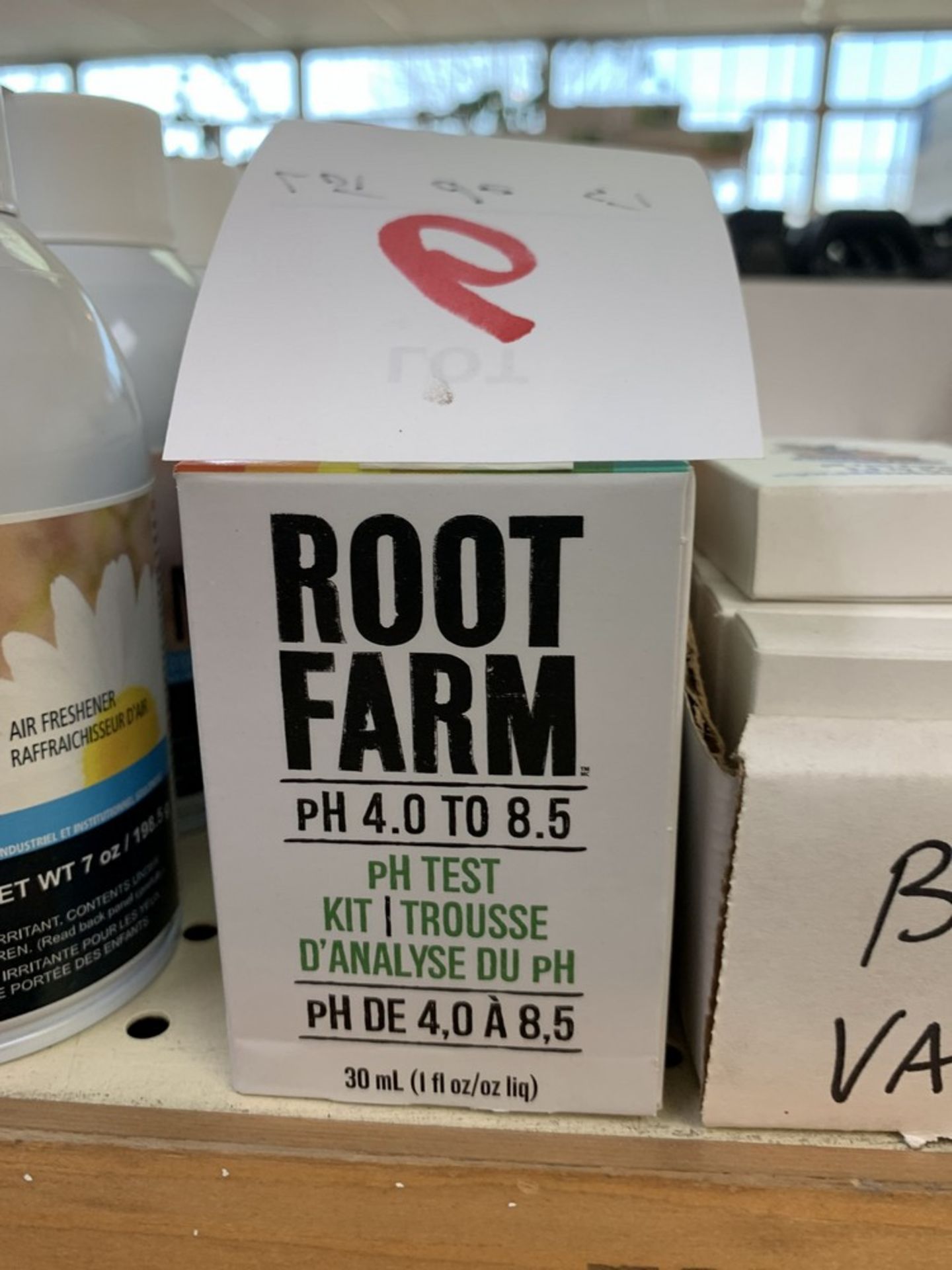 LOT: (51) - ROOT FARM pH test kit 4.0 to 8.5