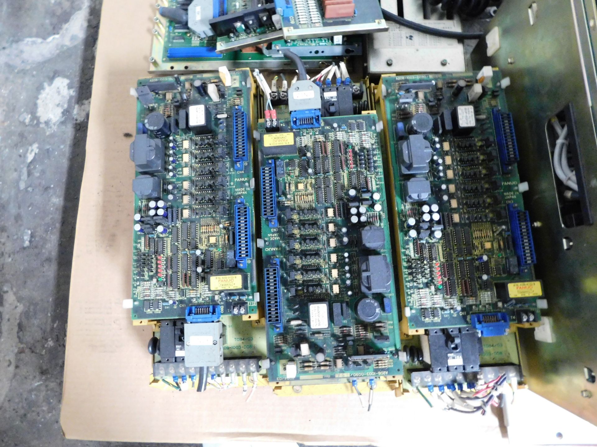 LOT OF MISCELLANEOUS DRIVES AND CPU BOARDS. FANUC - Image 3 of 5