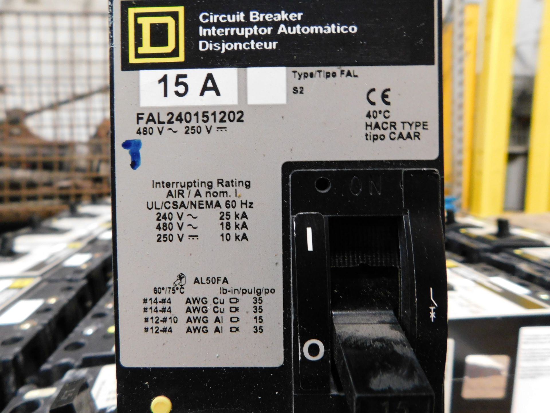 LOT OF (28) SQUARE D 15 AMP BREAKERS - Image 4 of 4