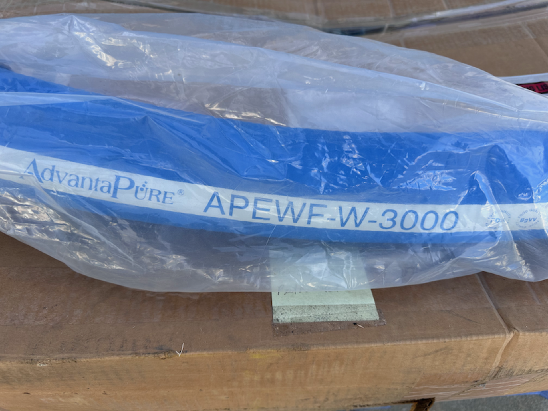 Various High Vacuum Tubes and Hoses. AdvantaPure APEWF-W-3000. ProcessHQ. Assets Located in Santa - Image 4 of 12