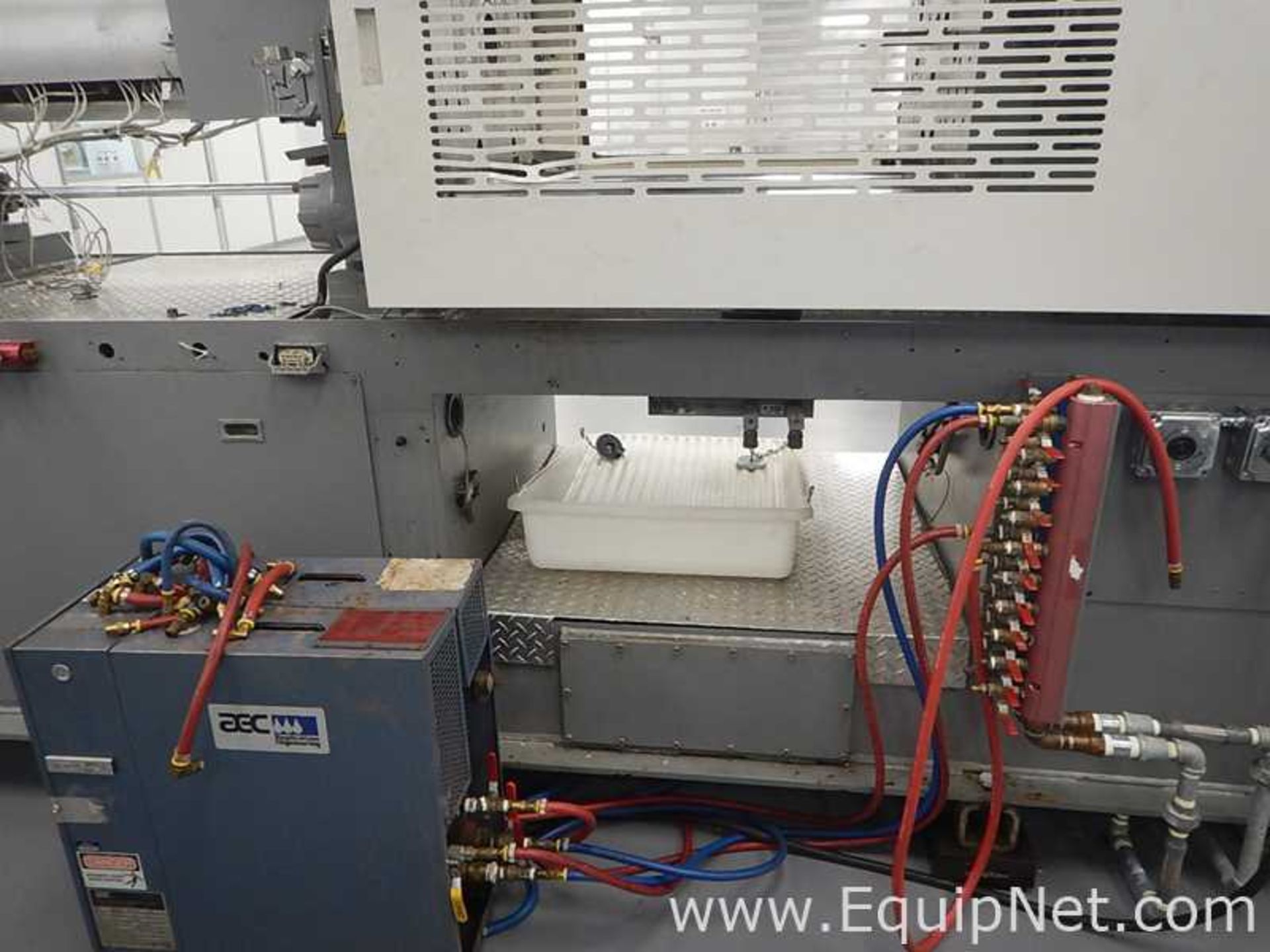 Nissei FN4000-36A Injection Molding Machine - Image 10 of 13