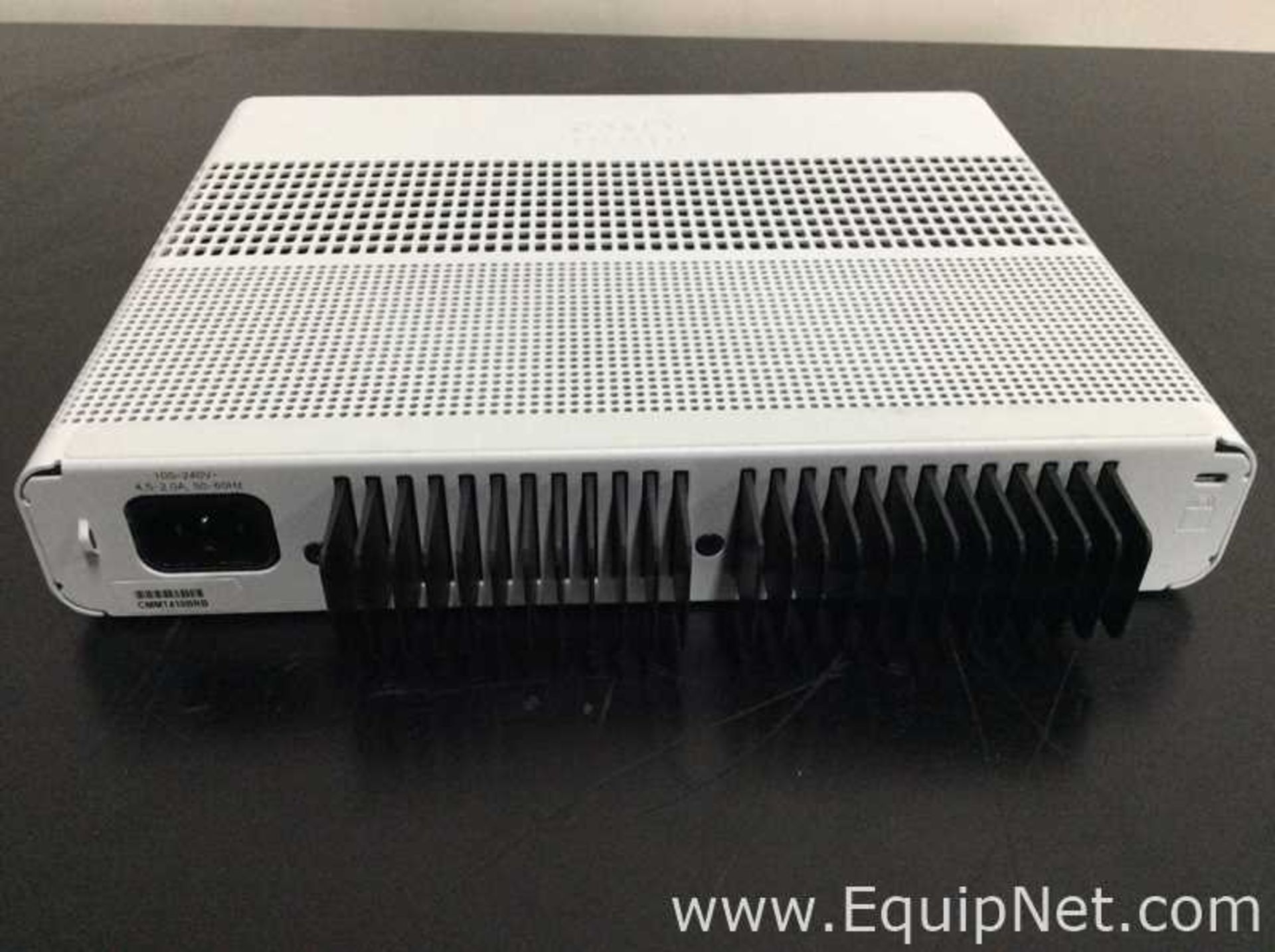 Cisco Catalyst 2960-CX Series - Image 2 of 3