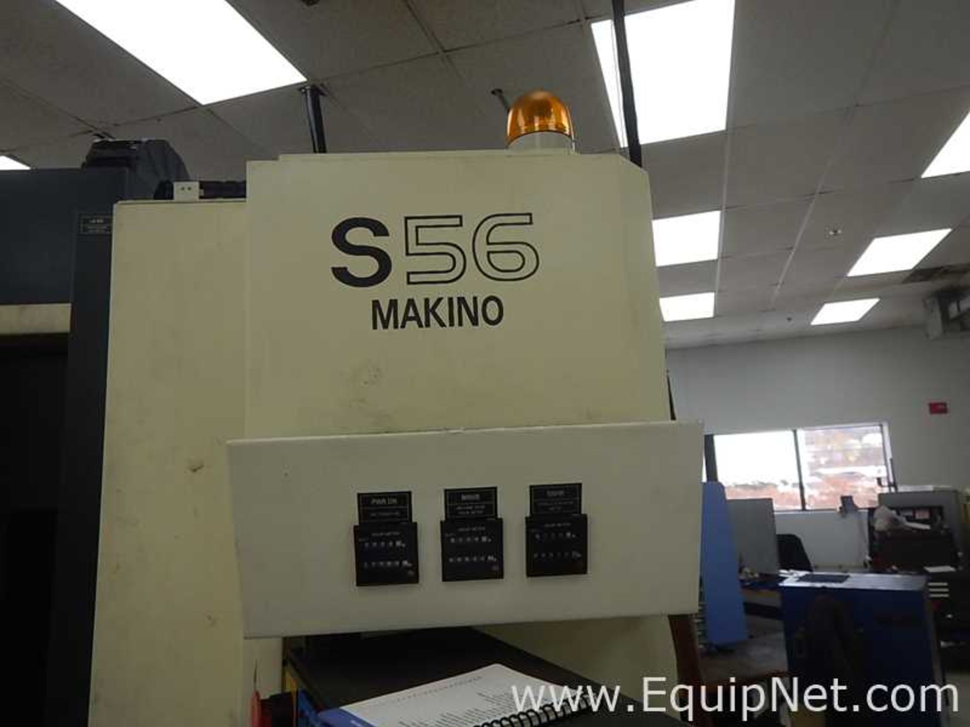 Makino S56 Vertical CNC Machining Center - Image 2 of 8